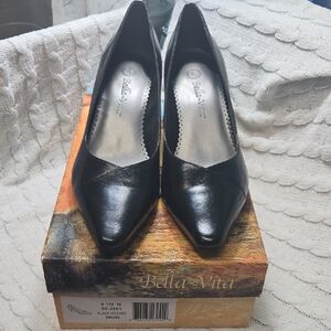 Bella Vita Women's Classic Black Kidskin WOW Kitten Heels 9.5N